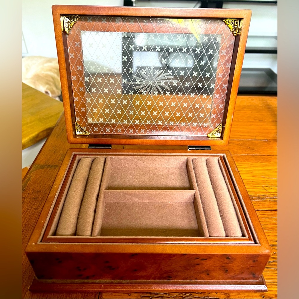 Jewelry Box